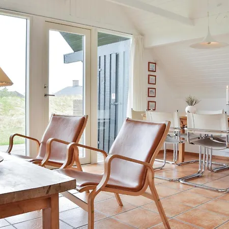 Дом отдыха Cozy In Hvide Sande With House A Panoramic View